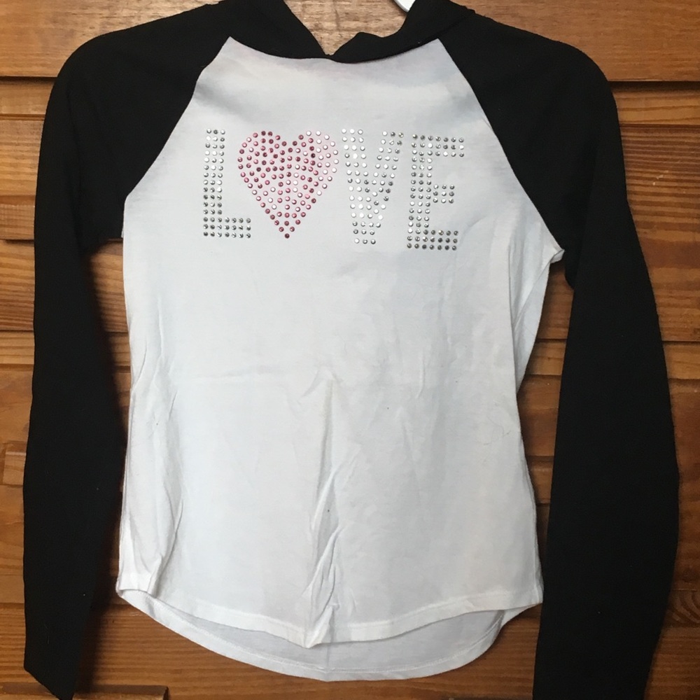 Long sleeve with hood